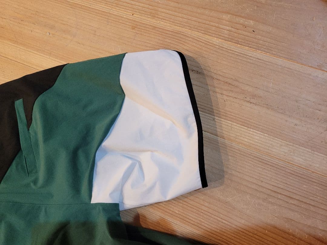 チョコ VEATM ビートム サーフパンツ 緑/黒/白　Sサイズ