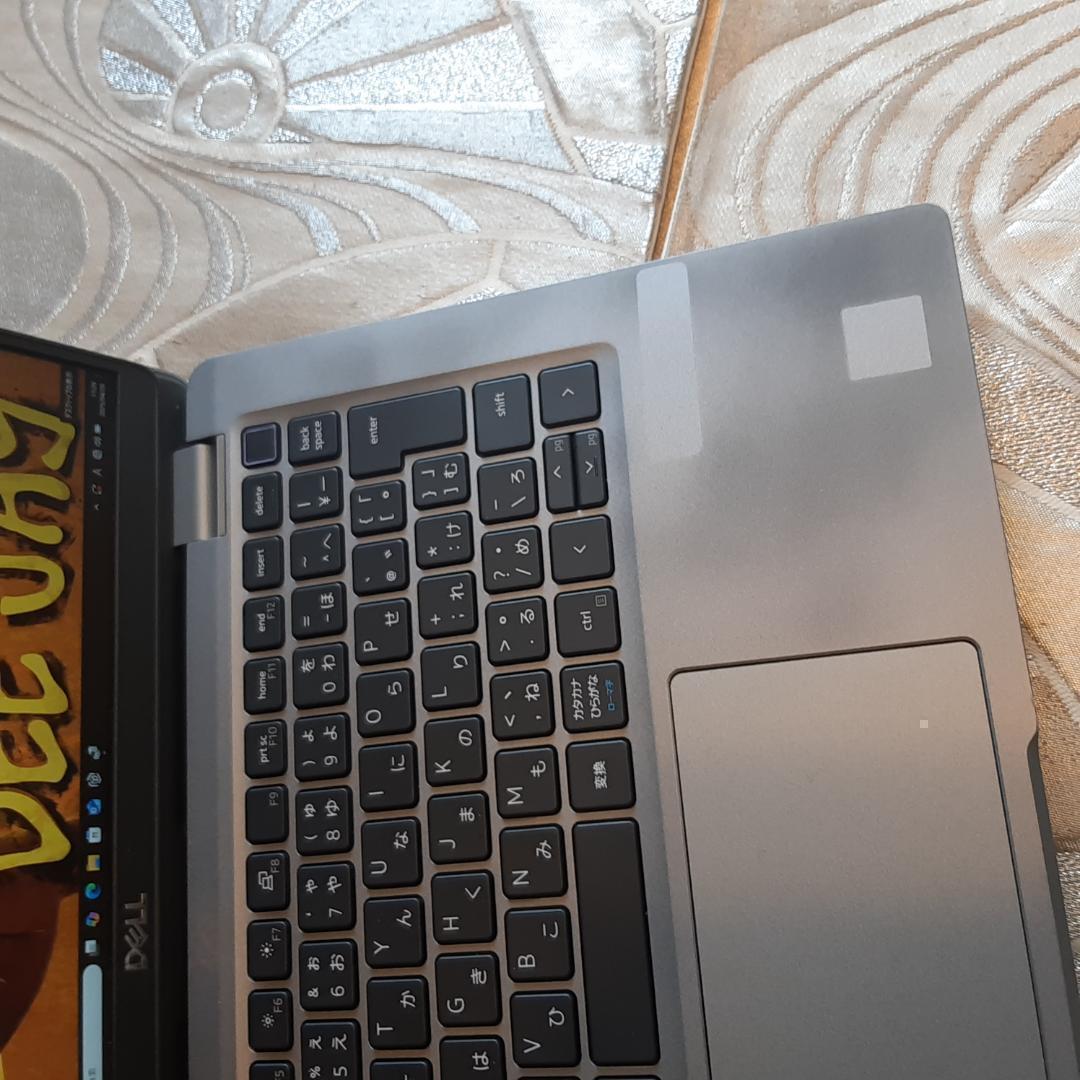 13インチ・5320 DELL 11世代 i5 256G 16G FHD