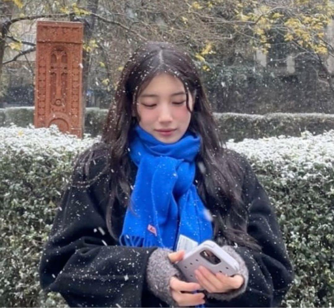 Acne Studios ブルー ストール マフラー 青