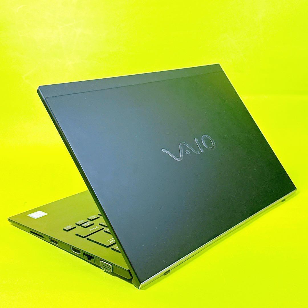 爆速SSD❤️第8世代i5❤️ノートパソコンWindows11 薄型軽量13.3