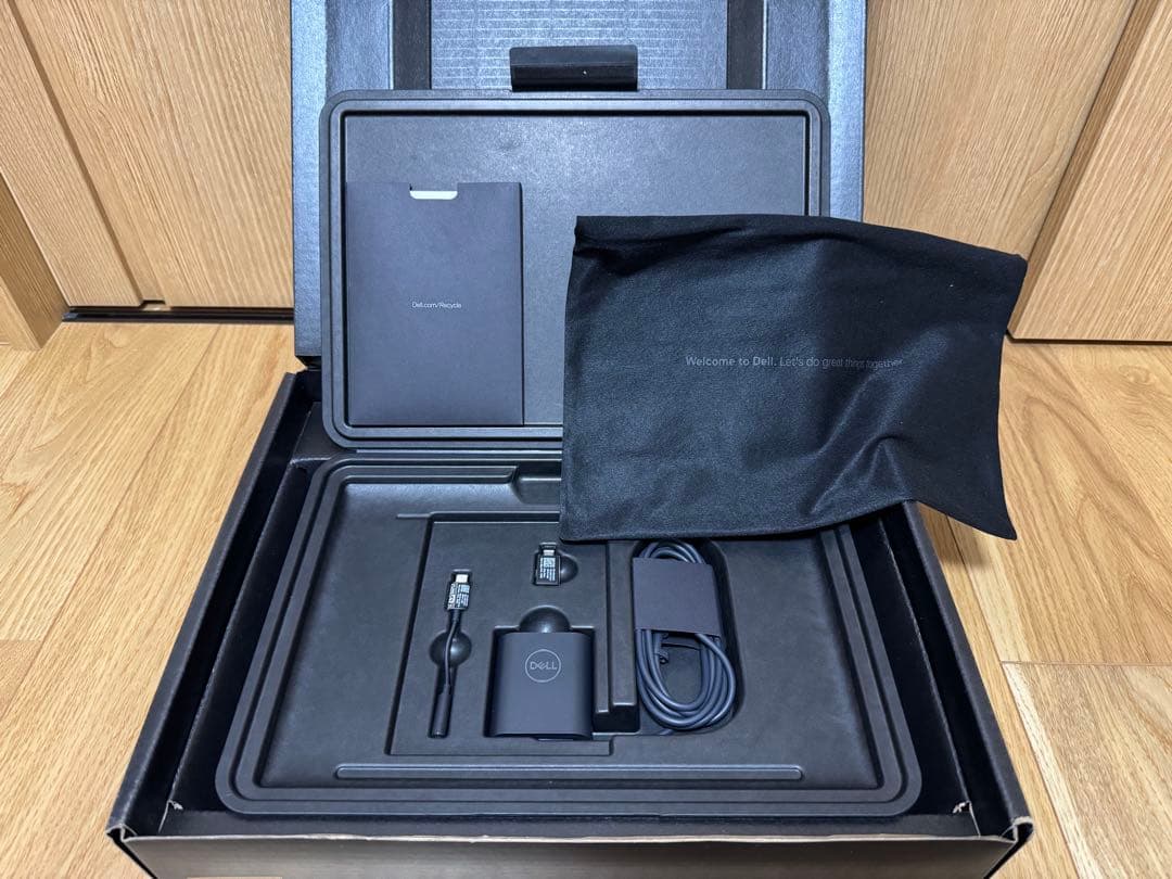 Dell XPS 13 9315 i7/32gb/1tb/4k/タッチ 美品中古