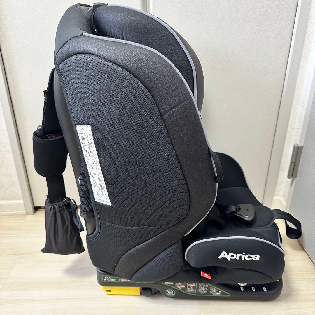 極美品　アップリカ　Aprica フォームフィット formfit isofix