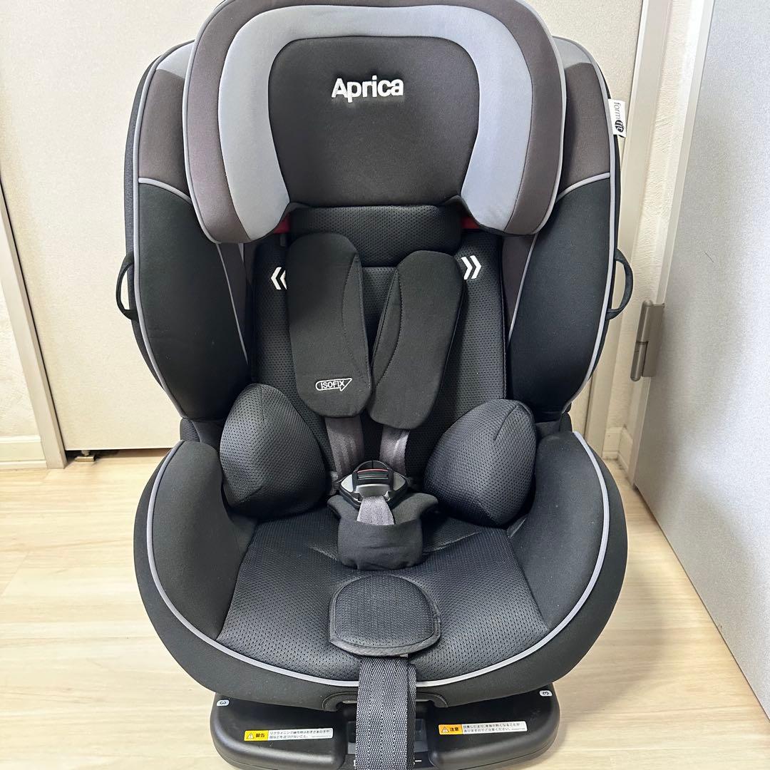 極美品　アップリカ　Aprica フォームフィット formfit isofix