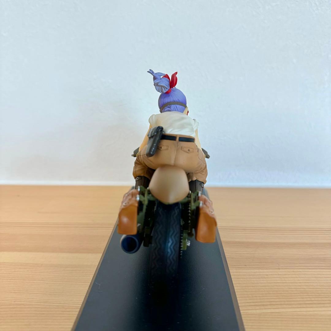 美品　ドラゴンボール　デスクトップリアルマッコイ　03ブルマ