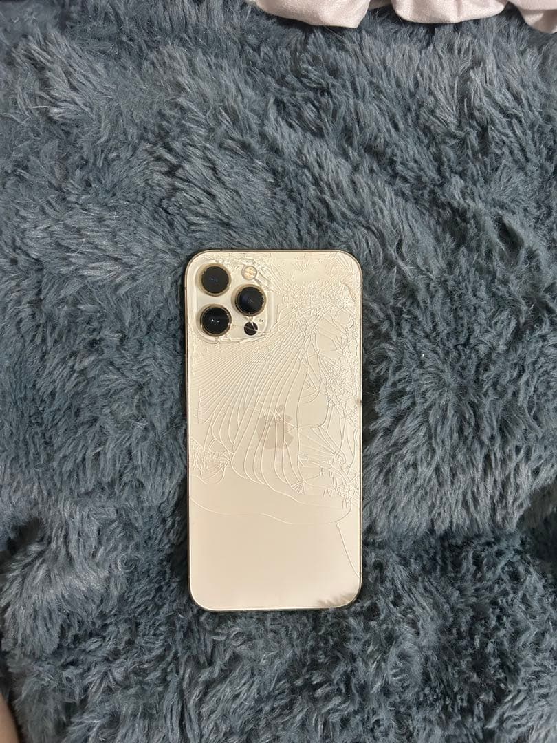 iPhone 12 Pro Max ゴールド