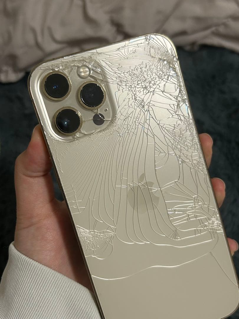 iPhone 12 Pro Max ゴールド