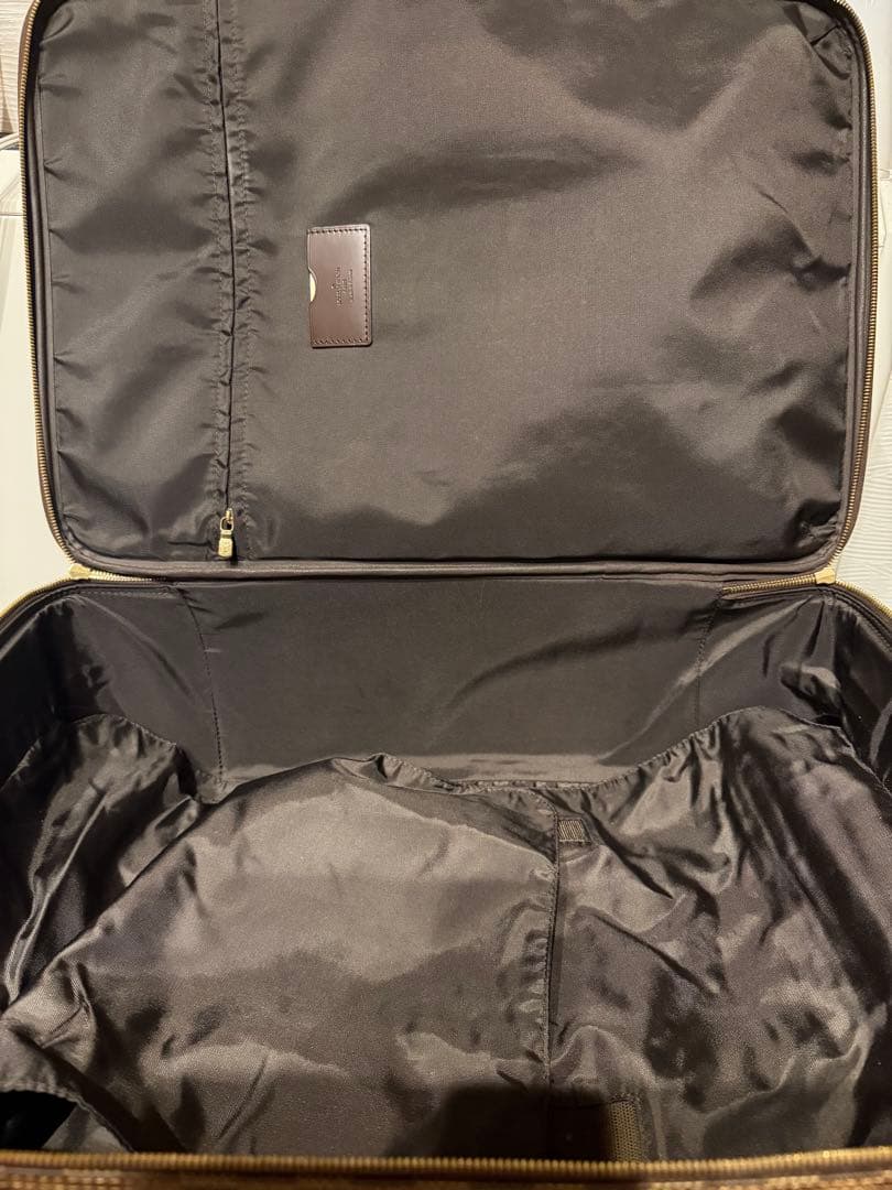 ルイヴィトン ベガス　ダミエ　キャリーケース