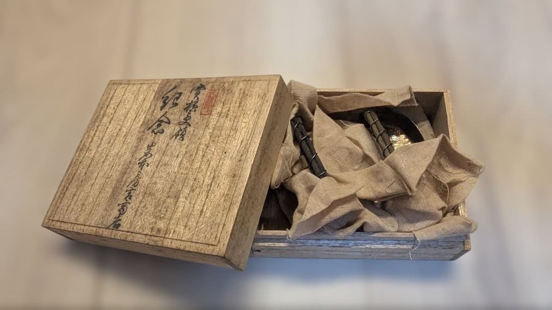 純銀　小判型　楊枝入　SILVER　桐箱　大丸　賞桮受領　骨董