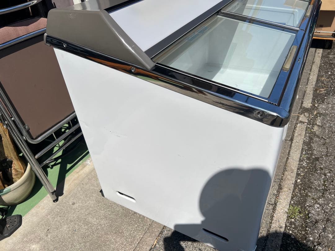 冷蔵庫・冷凍庫 yn