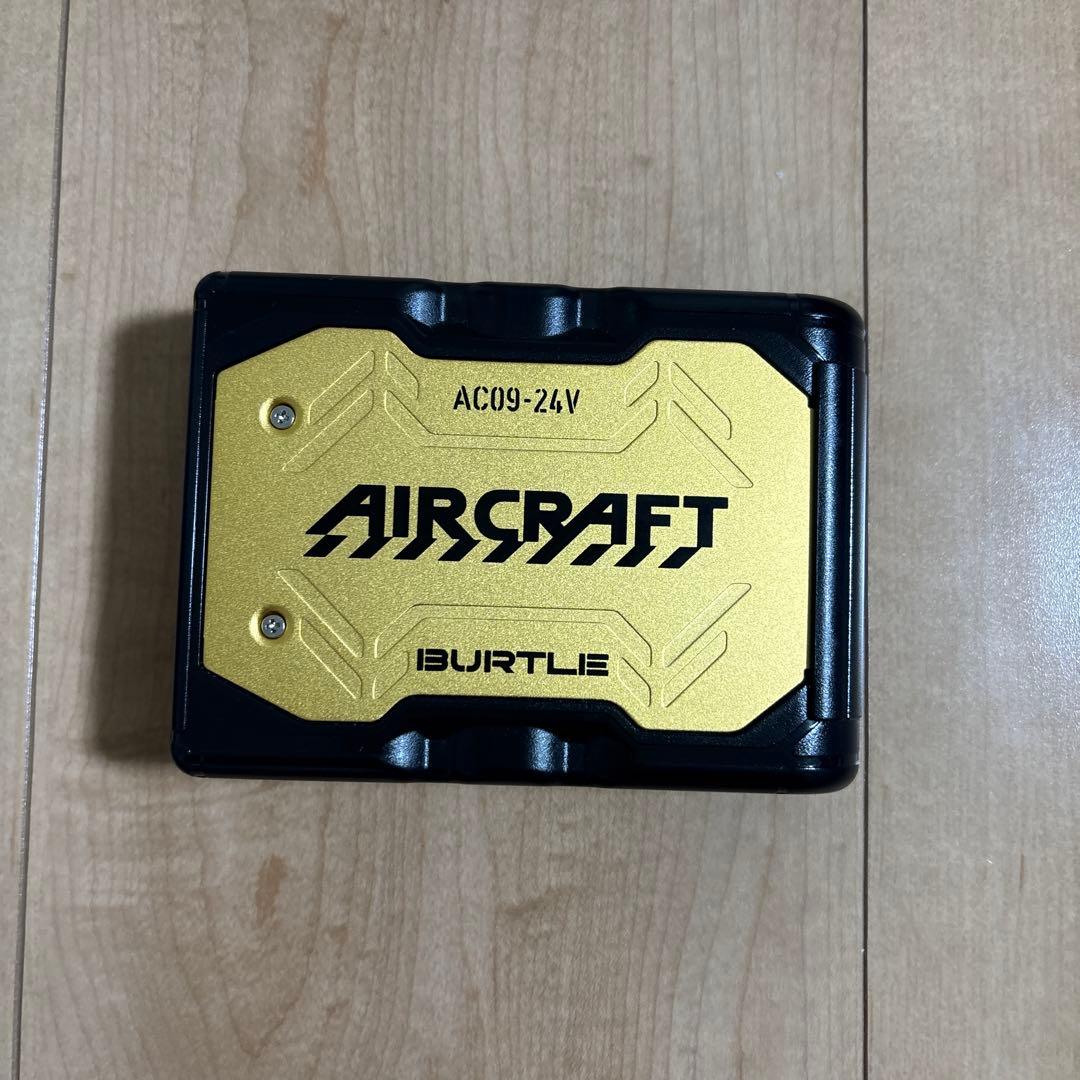 ガ*ル様 2025年最新バートル24Vバッテリーファンメタリックゴールドセット