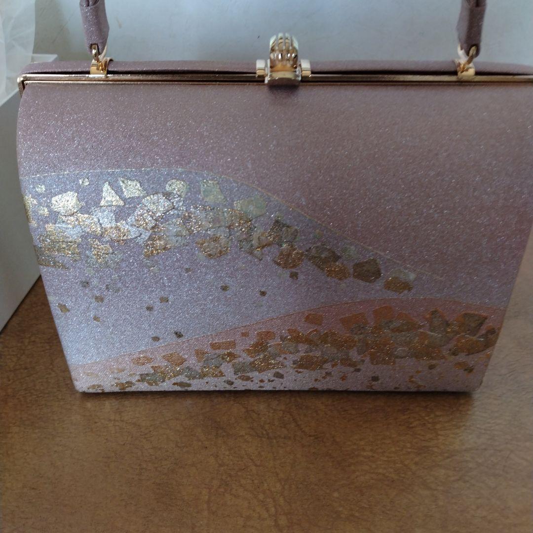 草履とバッグのセットです。東京胡蝶です。