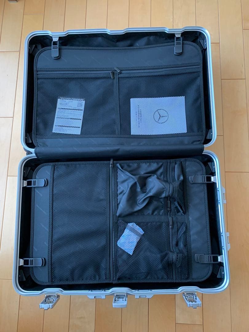 最終値下げ　メルセデスベンツスーツケース65L TSAロック付き　新品未使用