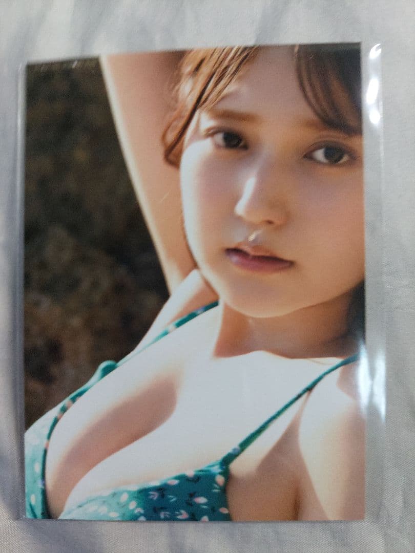 鈴木くるみ 写真集 夢の重さ 特典生写真（12枚)とポストカード(4枚) まとめ