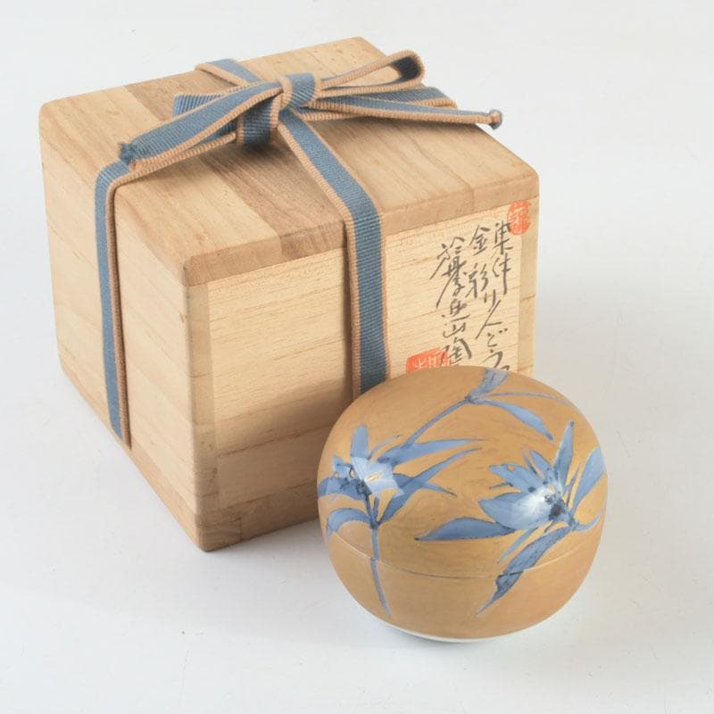 茶道具　染付金彩　りんどう図　御薄器　在銘　共箱　V　9482