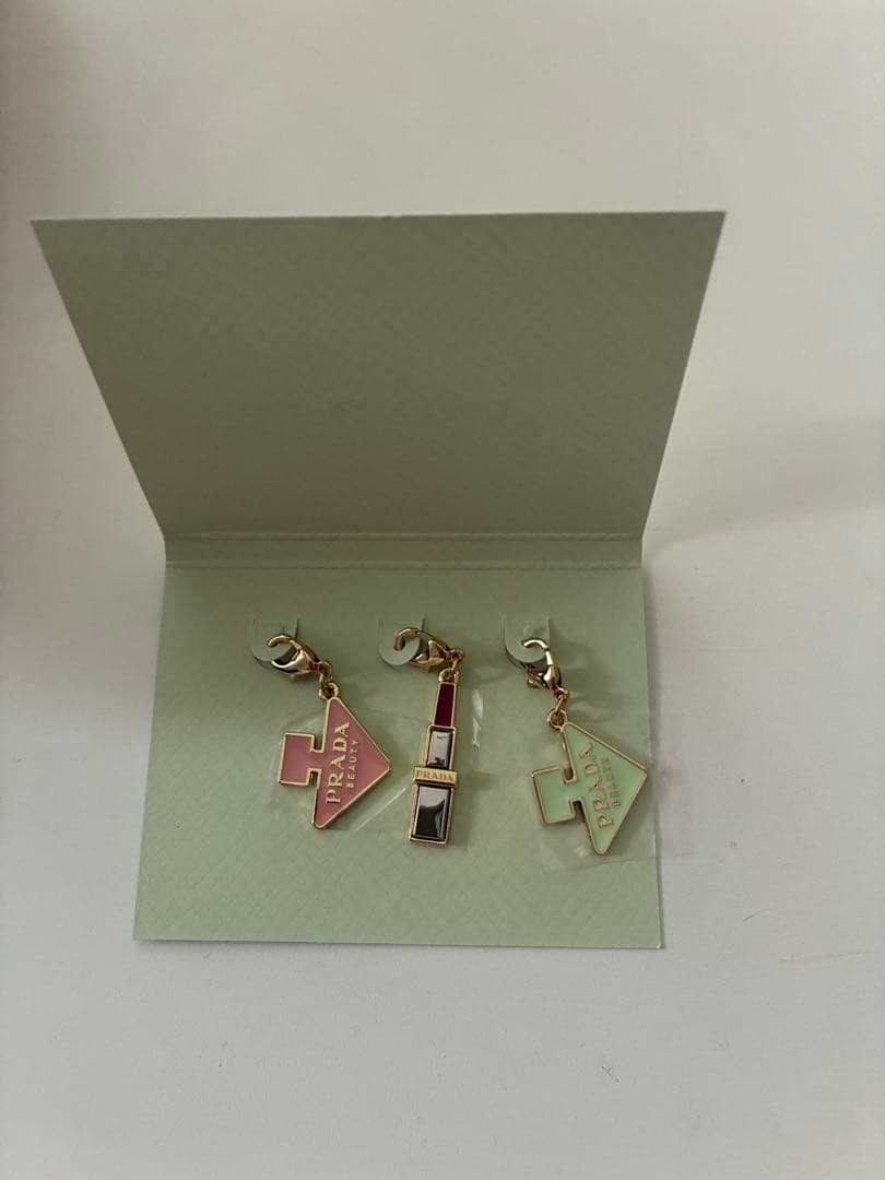 PRADA BEAUTY 限定ノベルティ