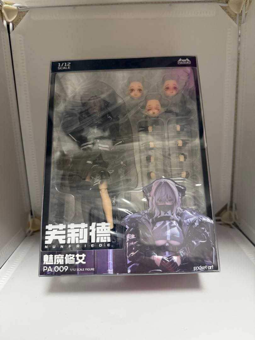 PA.009 1/12スケールフィギュア サキュバスシスター フリーデ 通常版