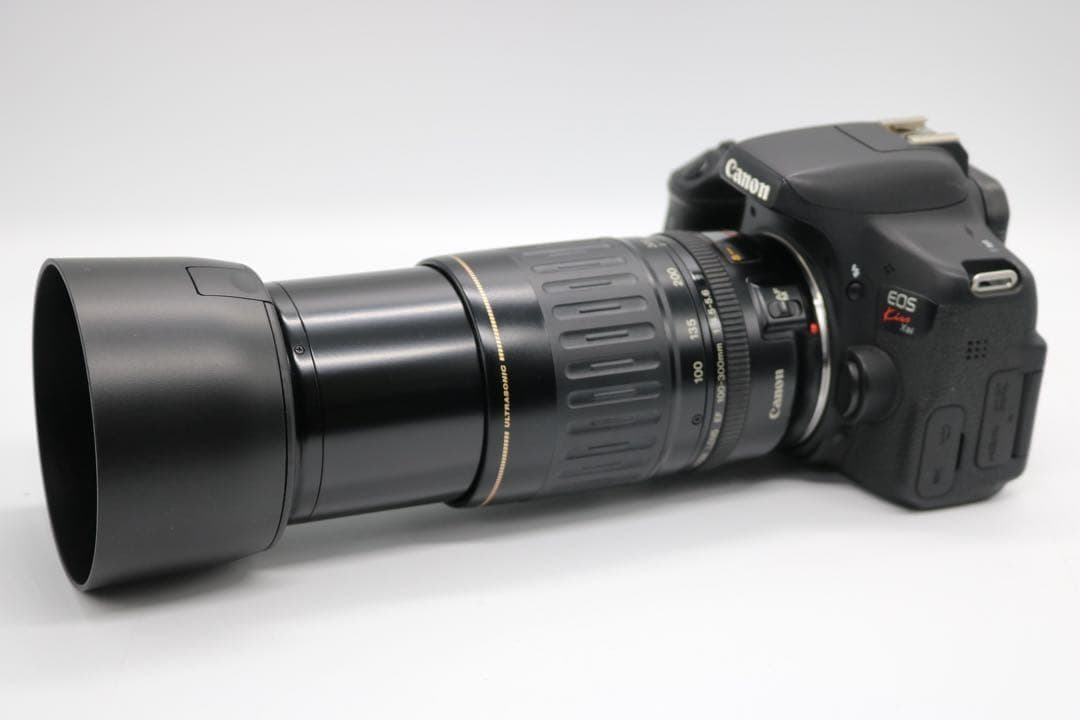 超美品 【Canon EOS Kiss X8i ダブルレンズセット】 安心保証◎