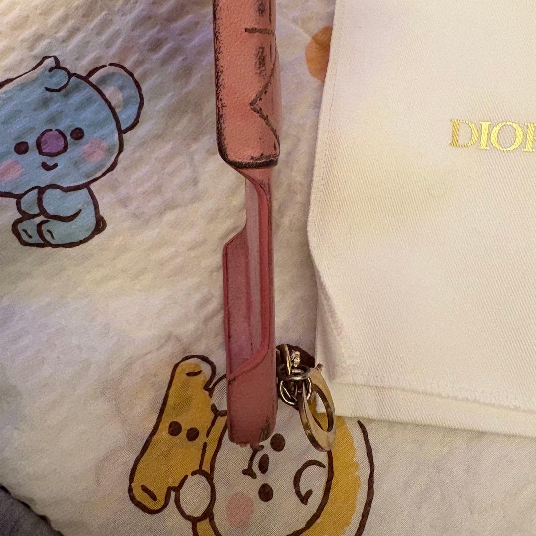 lady Dior iPhone16ケース　ディオール　ピンク　スマホケース