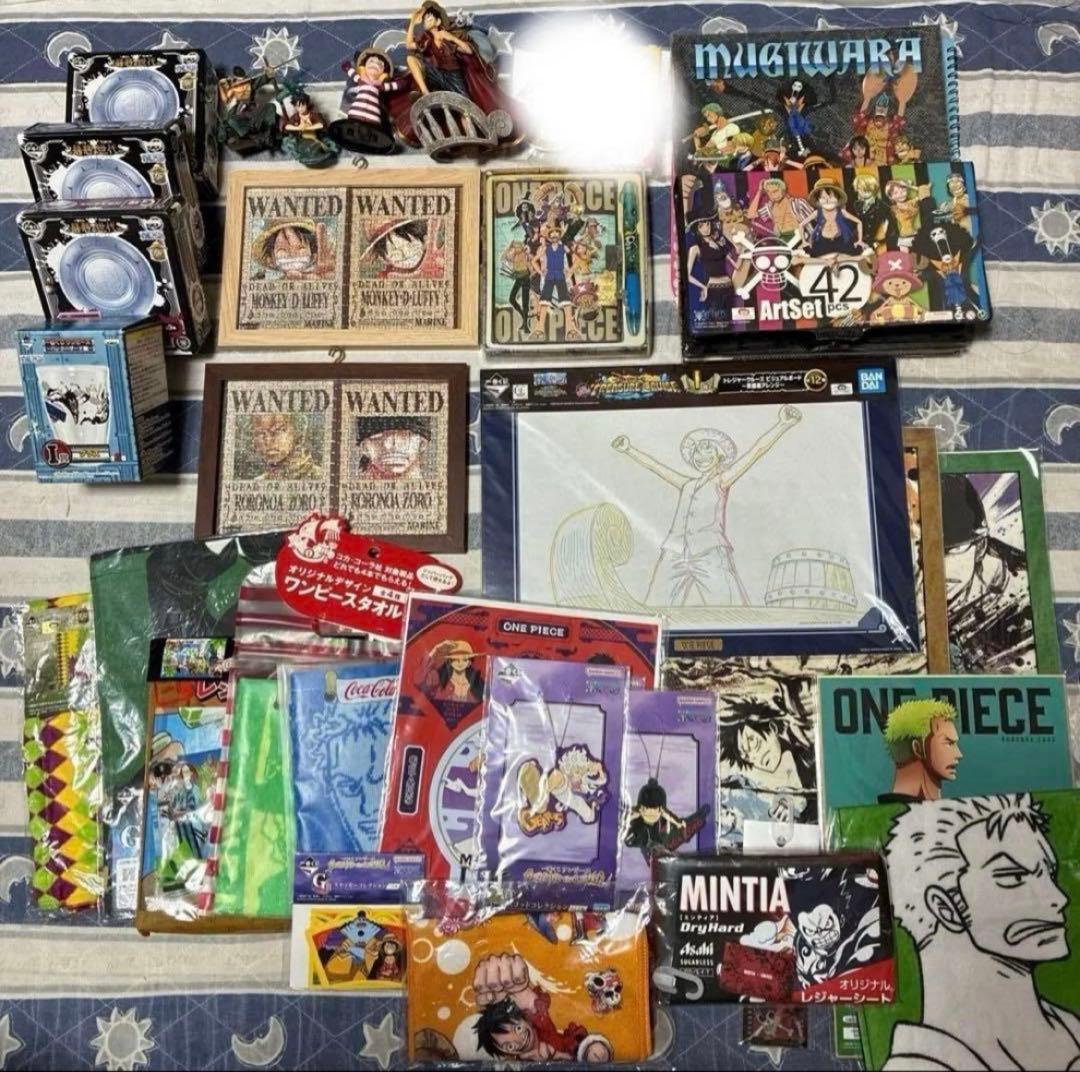 ワンピース　グッズ　まとめ売り　onepiece ルフィ　ゾロ　サンジ　ロー