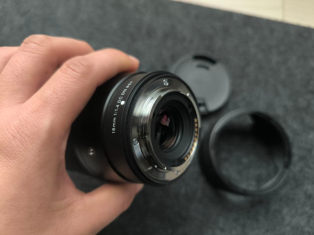 美品【SIGMA 16mm F1.4 DC DN】