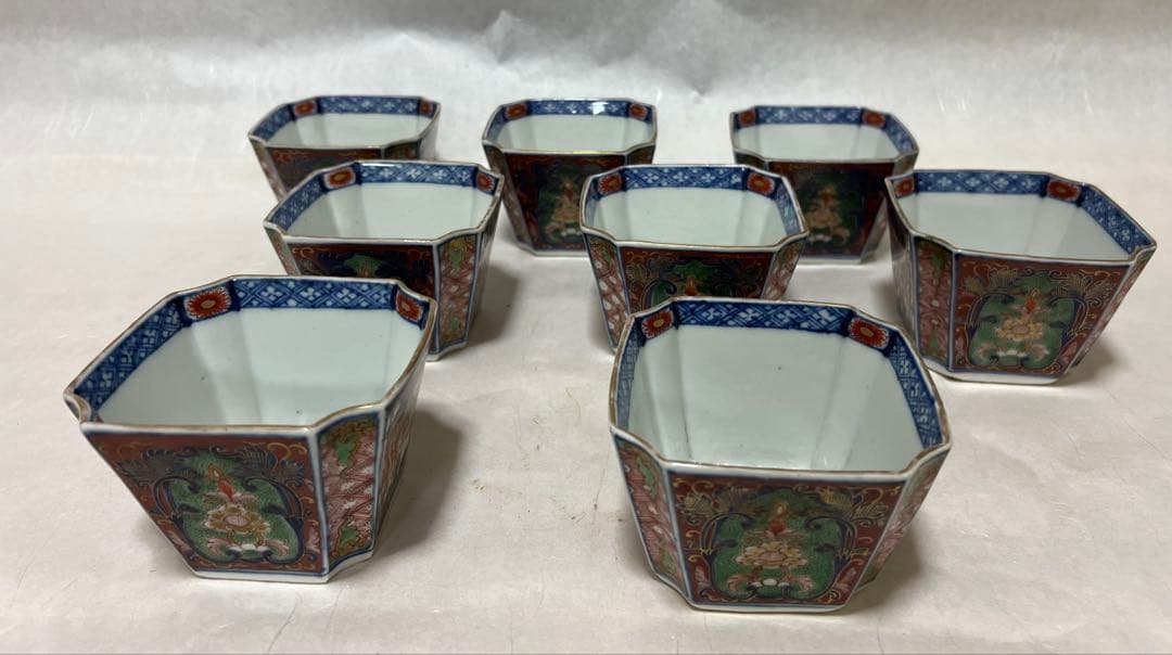 うつわ8角古伊万里 多彩花な鳳凰江戸後期 約口径 9.5㎝時代物8点木箱あり