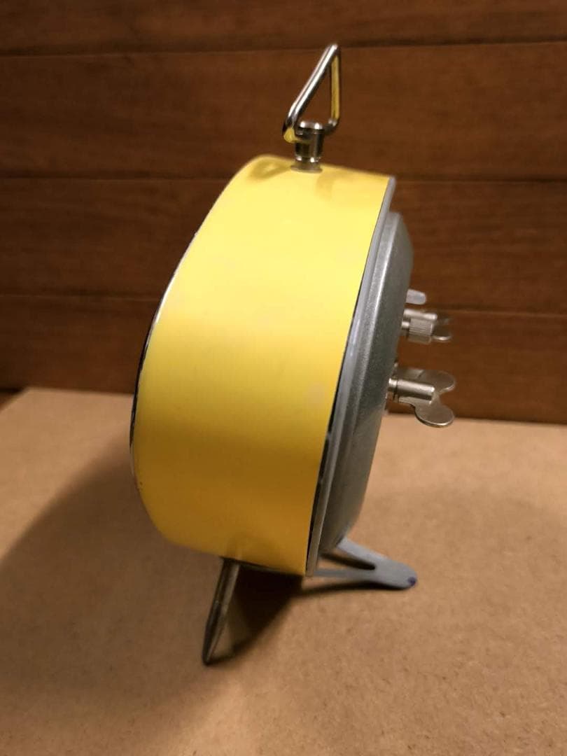 レトロ FOSSIL AMERICAN CLASSIC 手巻き式 目覚まし時計