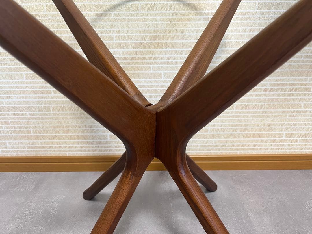 【アクメファニチャー】TRESTLES SIDE TABLE 早い者勝ち