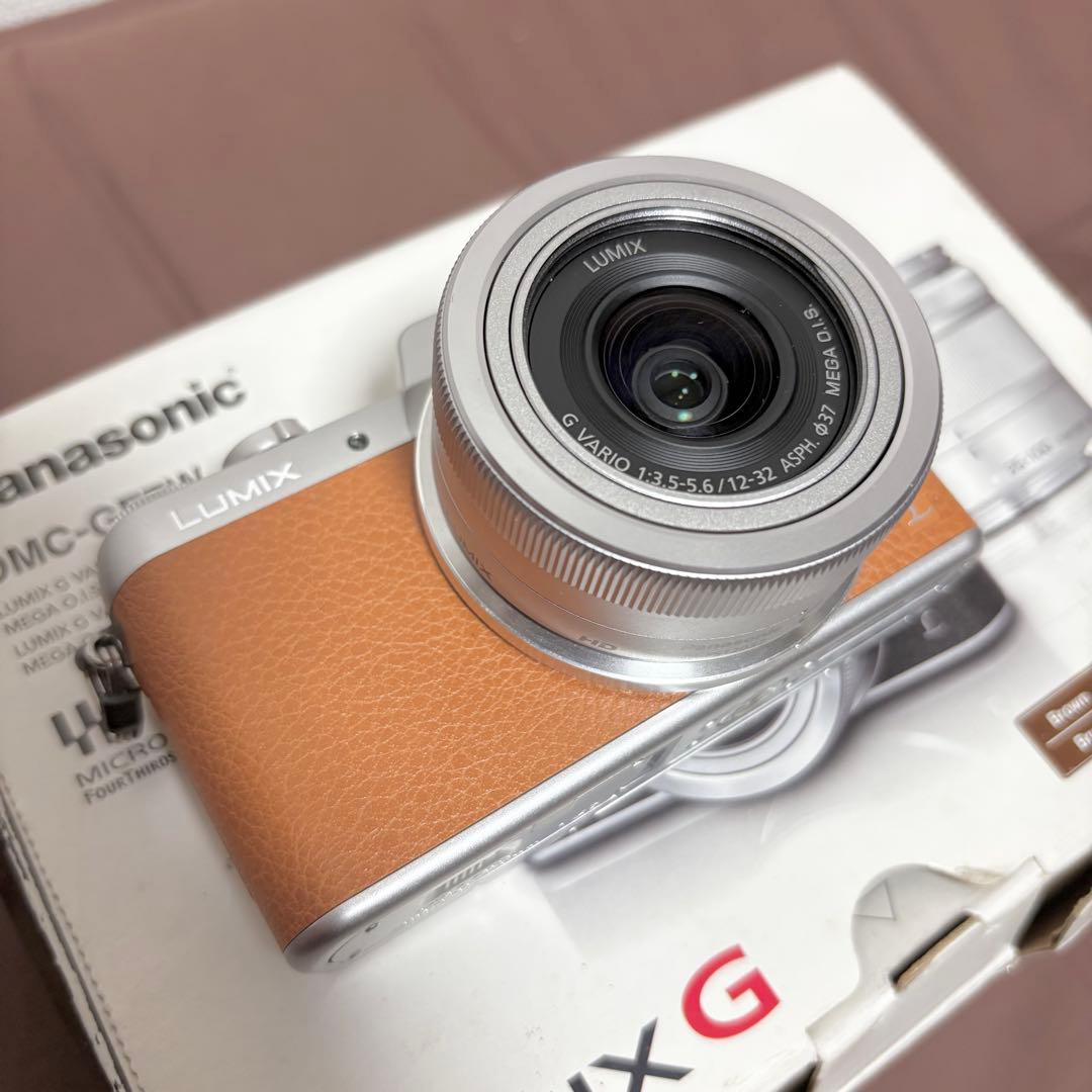 Panasonic★LUMIX★DMC-GF7W★ダブルズームレンズキット★