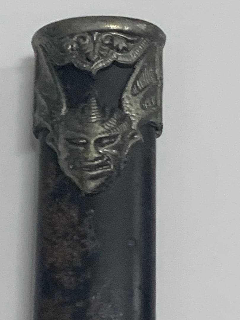 模造刀　装飾的な金属製の刀