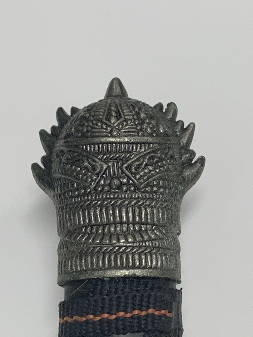 模造刀　装飾的な金属製の刀