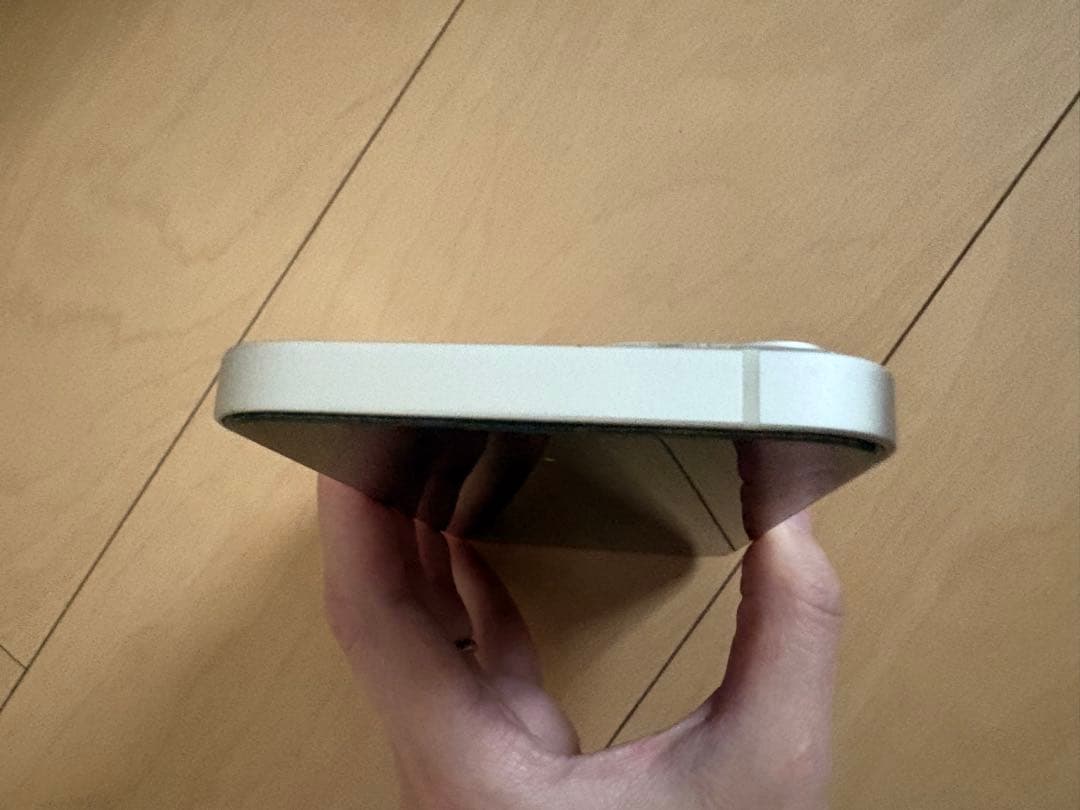 iPhone13 スターライト 128GB