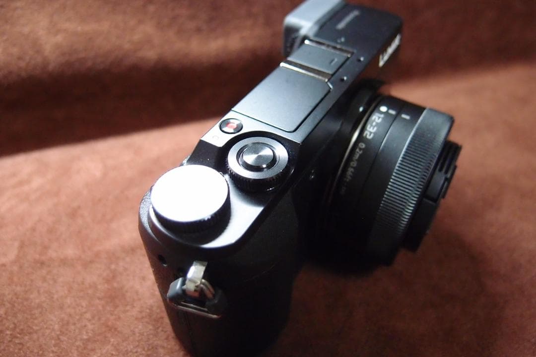 超美品★DMC-GX7MK2★LUMIX 12-32mm★標準ズームレンズキット