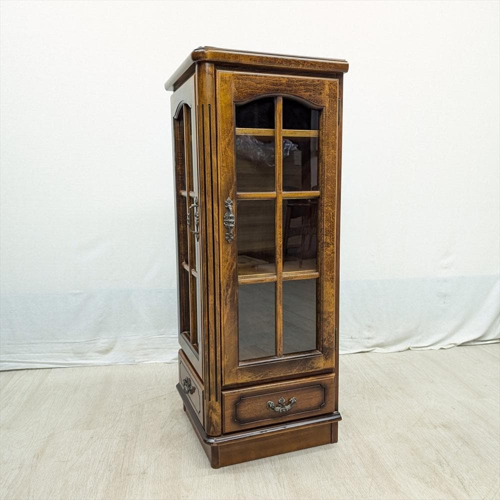 カリモク　コロニアル　天然木　コーナーキャビネット　飾り棚　本棚　食器棚　収納棚