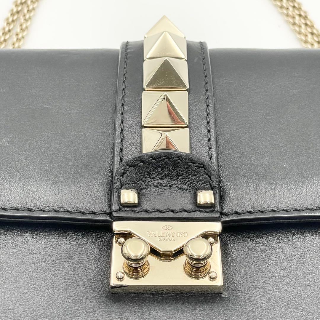 美品✨ヴァレンティノ　ロックスタッズ　チェーンショルダー　ブラック