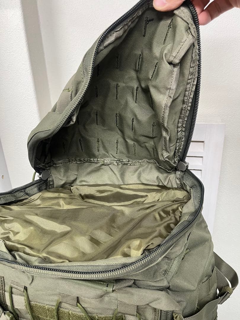 新品 未使用 オリーブドラブ MOLLE バックパック 大容量 90L