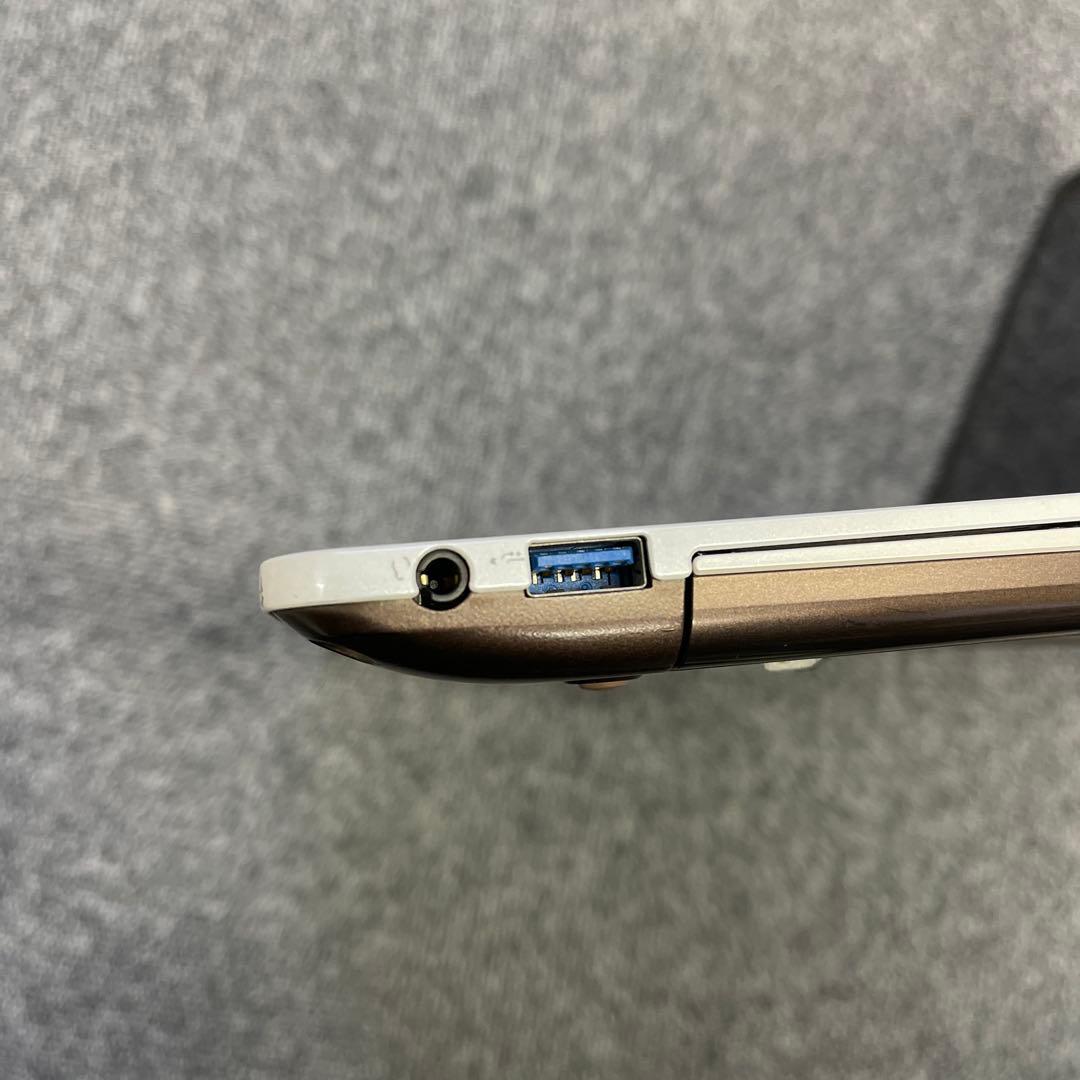 【良品】新品SSD256GB 富士通Floral Kiss Corei5