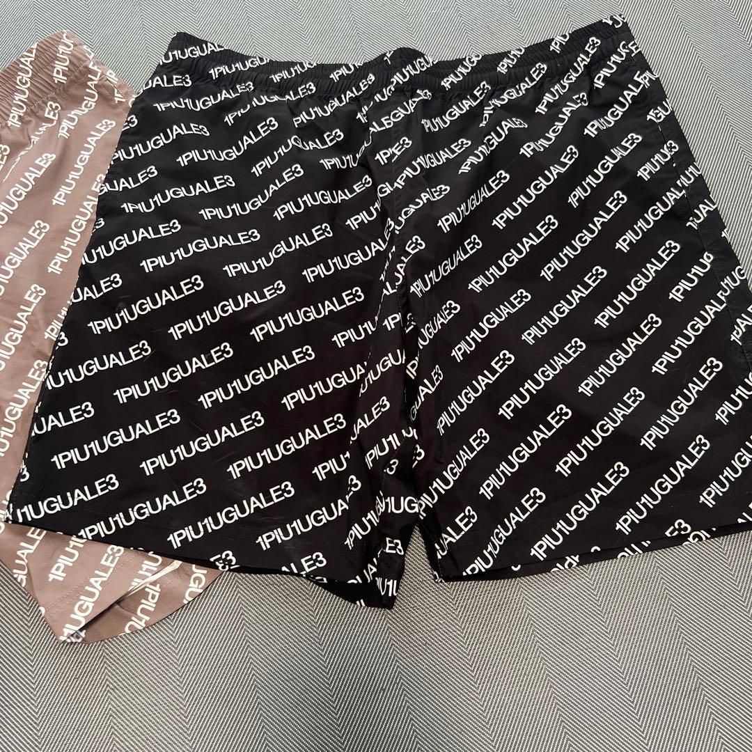 1PIU1UGUALE3 ウノ ピゥ ウノ ウグァーレ トレ 水着