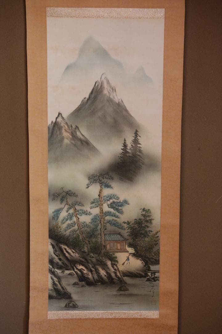 彩色山水画 香山作　掛け軸　絹本