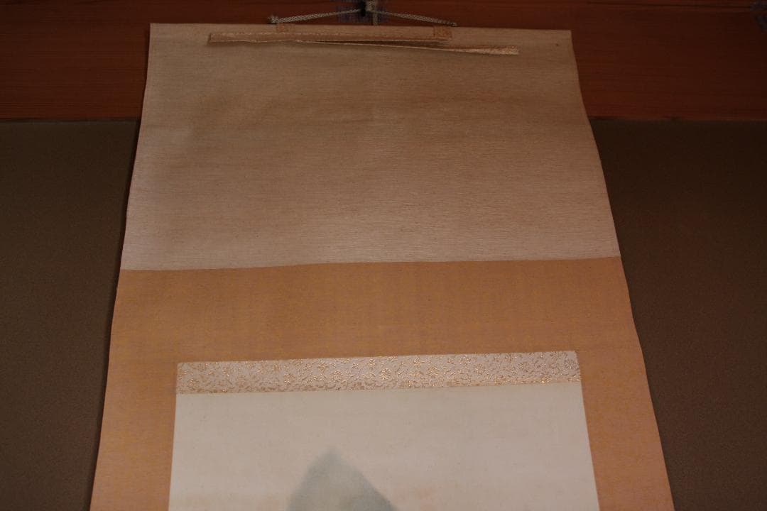 彩色山水画 香山作　掛け軸　絹本