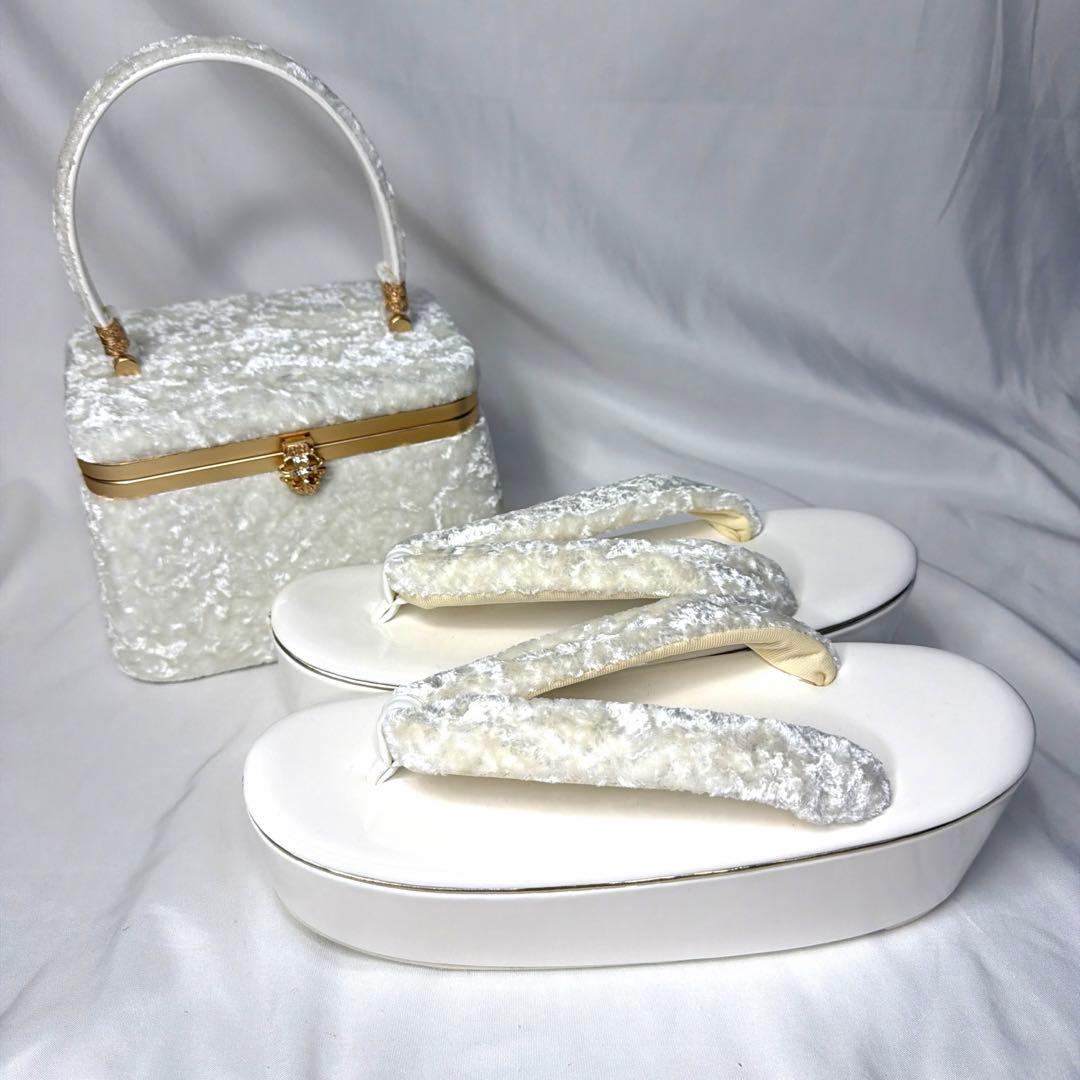 新品　2026年新作　白　草履　バッグ　セット　振袖用　フリーサイズ　ホワイト