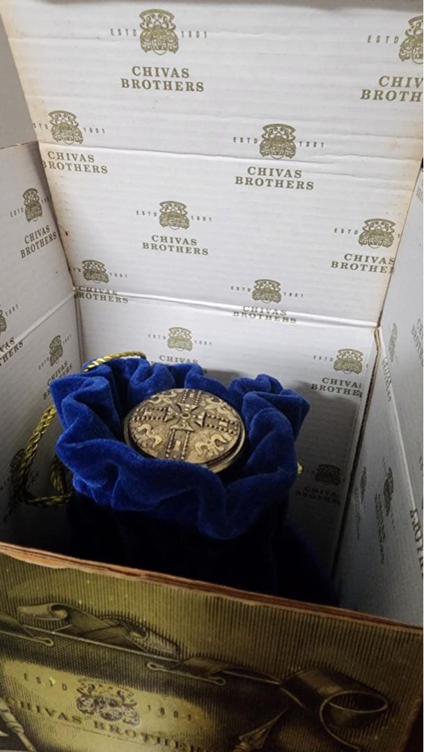 新品おまけ付きChivasロイヤルサルート 21年 ウイスキー 未開封