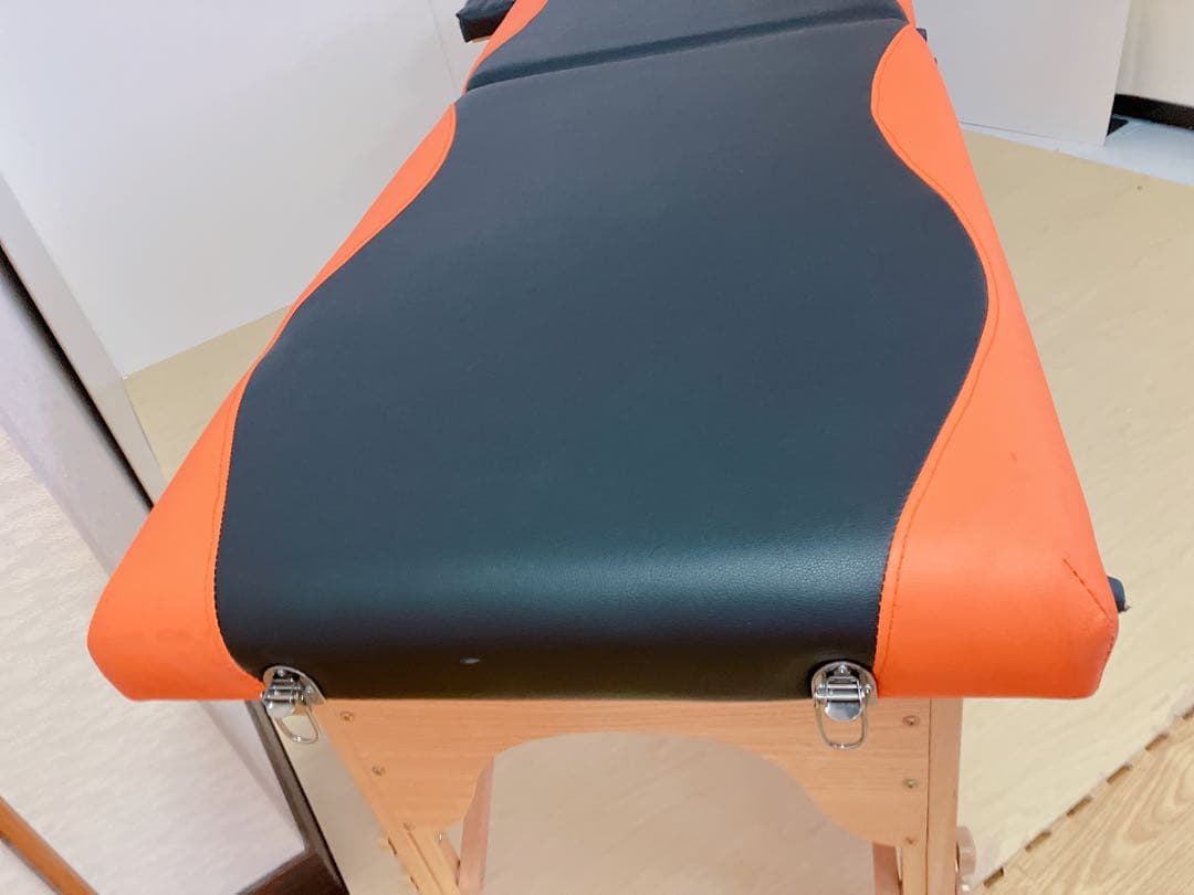 折りたたみ　エステベッド　マッサージベッド　持ち運びカバー付き　組み立て説明書