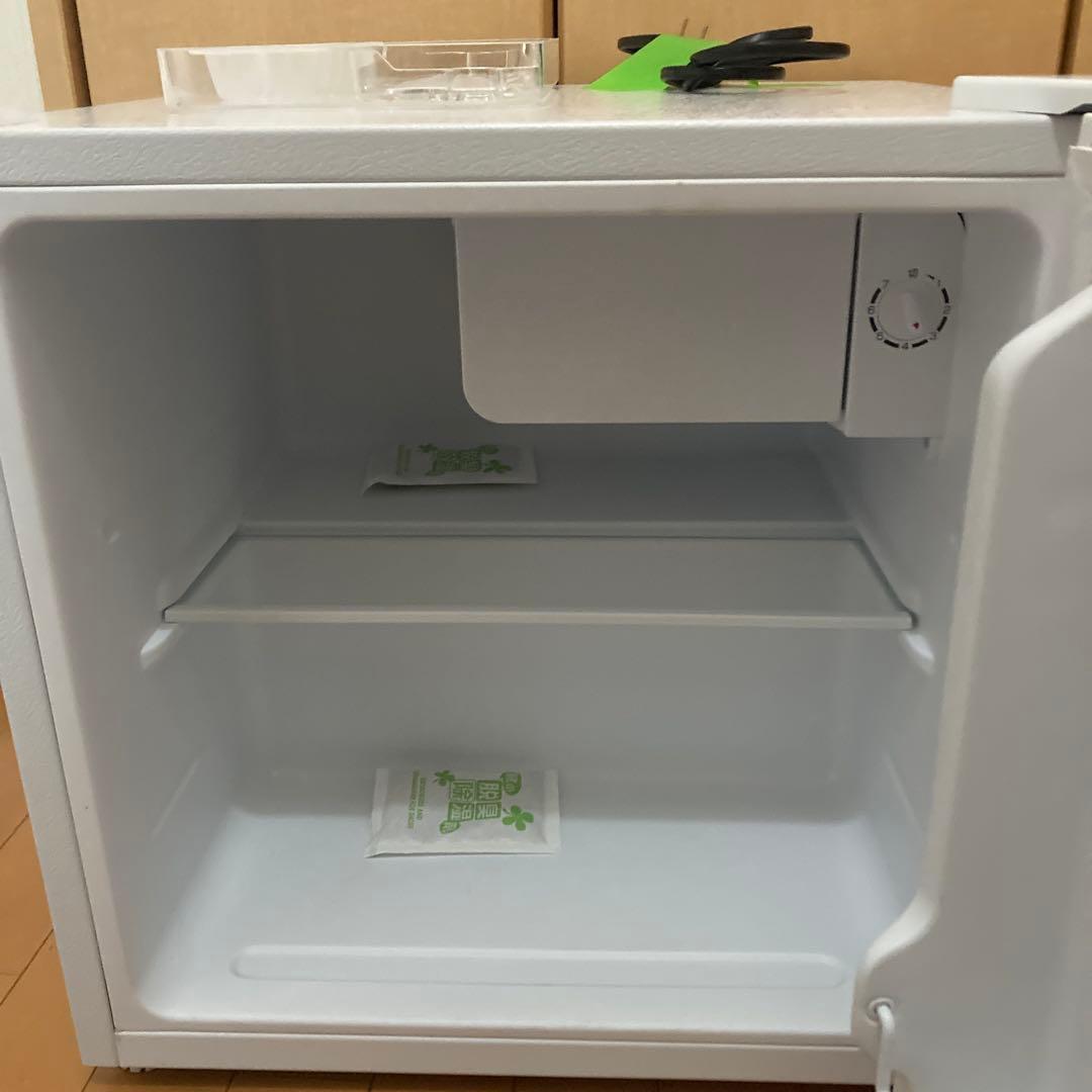 アイリスオーヤマ　冷蔵庫　PRC-BO51D ホワイト 46ℓ