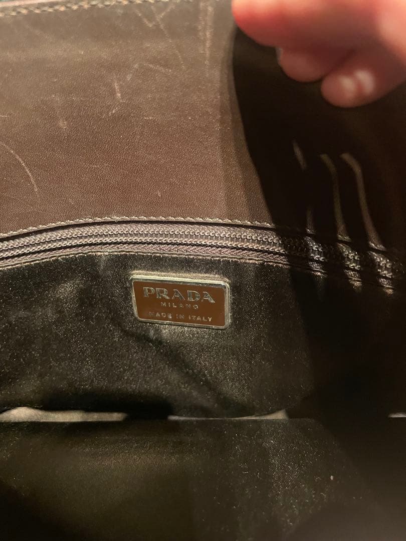 PRADA(プラダ)ダークブラウンレザートートバッグ
