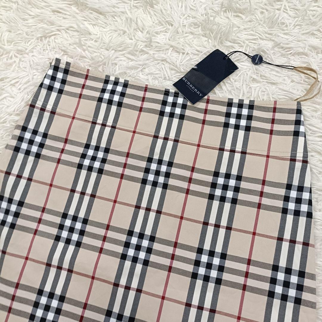 【タグ付き】バーバリー BURBERRY LONDON ノバチェック スカート