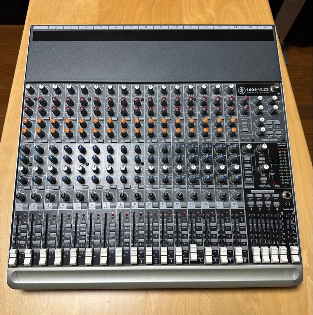 【年末年始特別値下げ】Mackie 1604VLZ3 16チャンネルミキサー