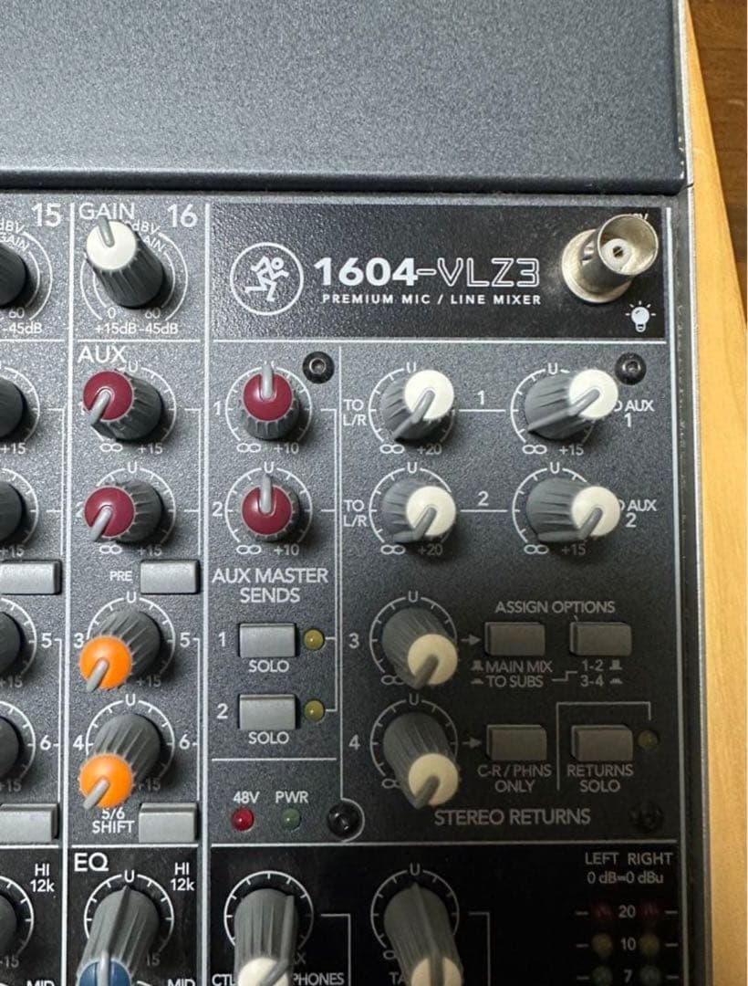 【年末年始特別値下げ】Mackie 1604VLZ3 16チャンネルミキサー