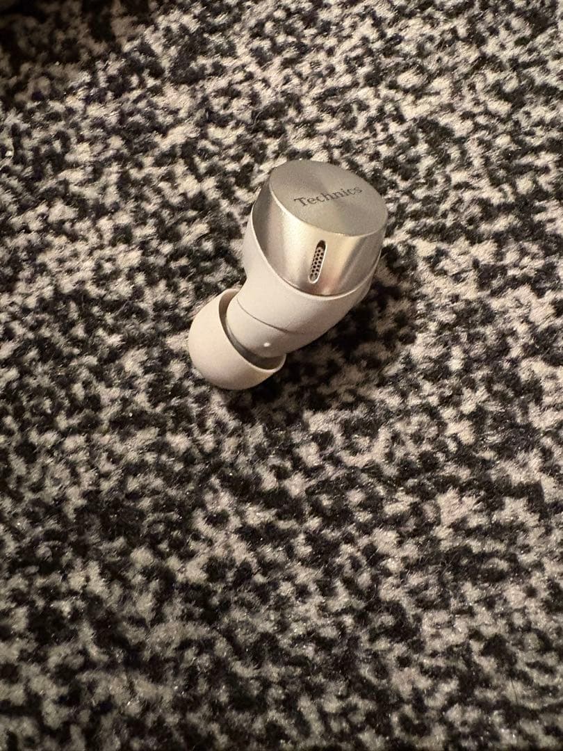 Technics AZ60M2 左耳＋充電ケース 新品同様 片側紛失