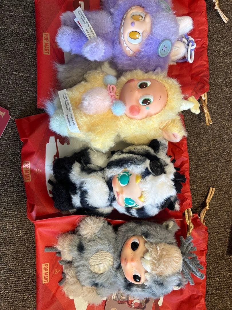 POPMART 馬力全開 Have a good run ぬいぐるみペンダント