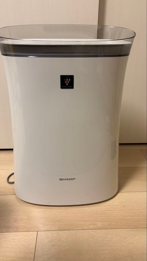 SHARP空気清浄機　FU-J50-W